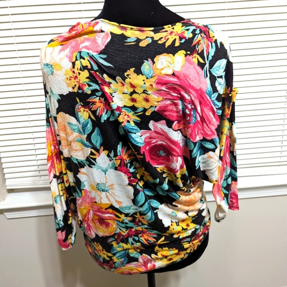 Floral 3/4 Sleeve Cardigan, S - Picture 2 of 3